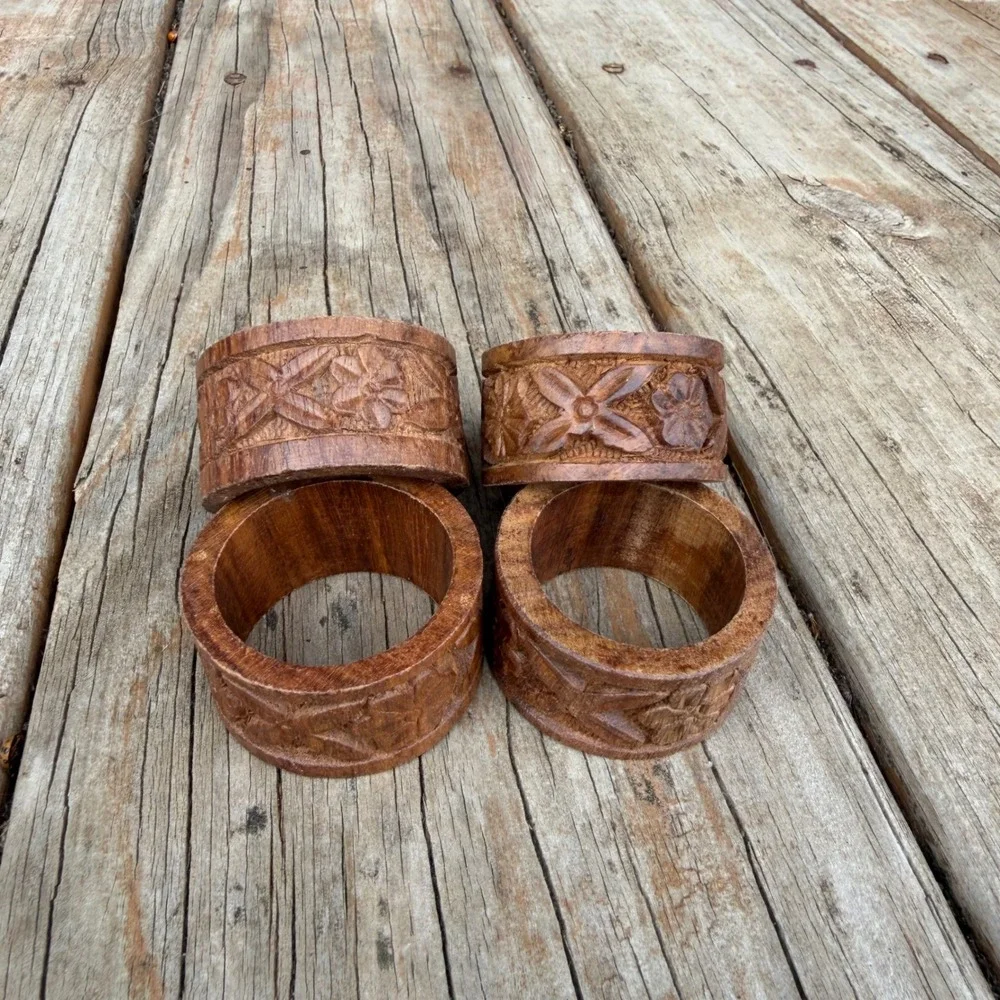 Vtg IEH Hand Carved Wood Napkin Rings Set of 4 Brown Floral Boho Dining‎